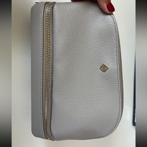 Kendra Scott Taupe Jewelry, Makeup pouch | Retails $125